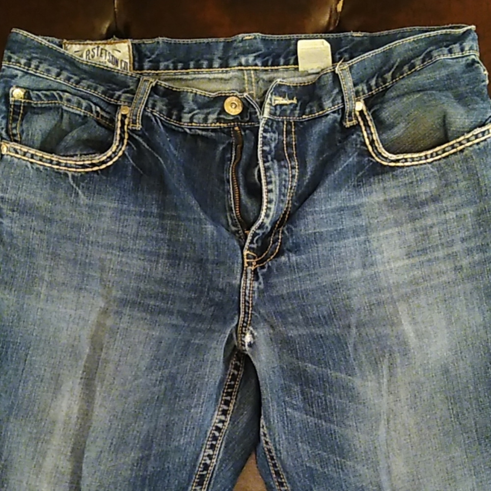 Vintage distressed jeans